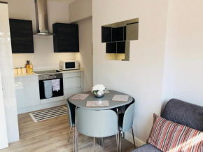 Southend - Westcliff Apartments & Studios